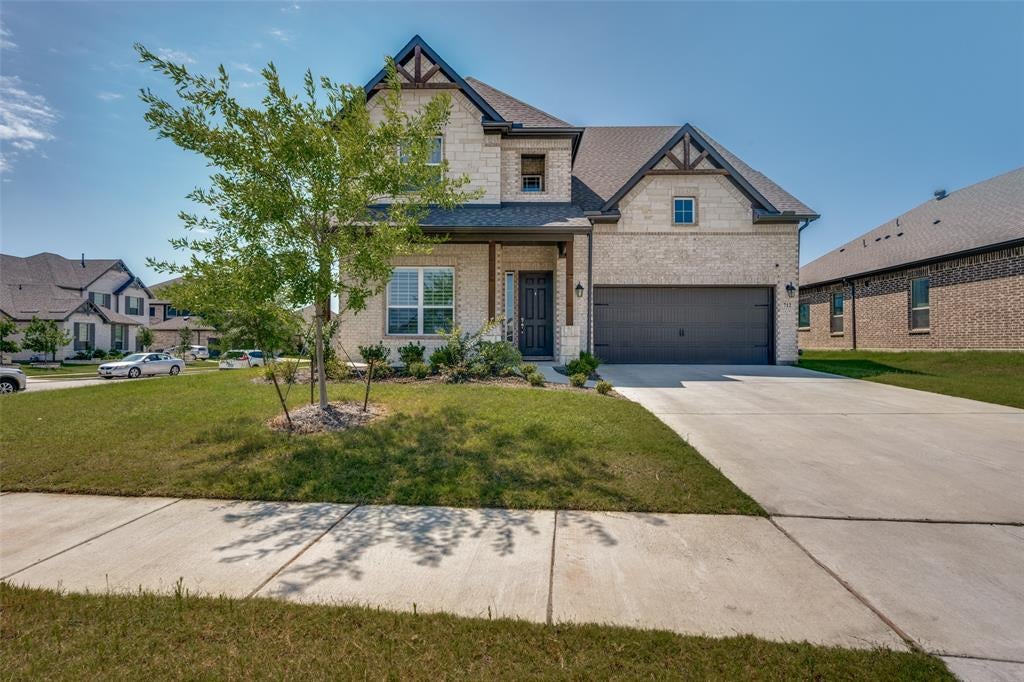 712 Matador Ln, Arlington, TX 76002