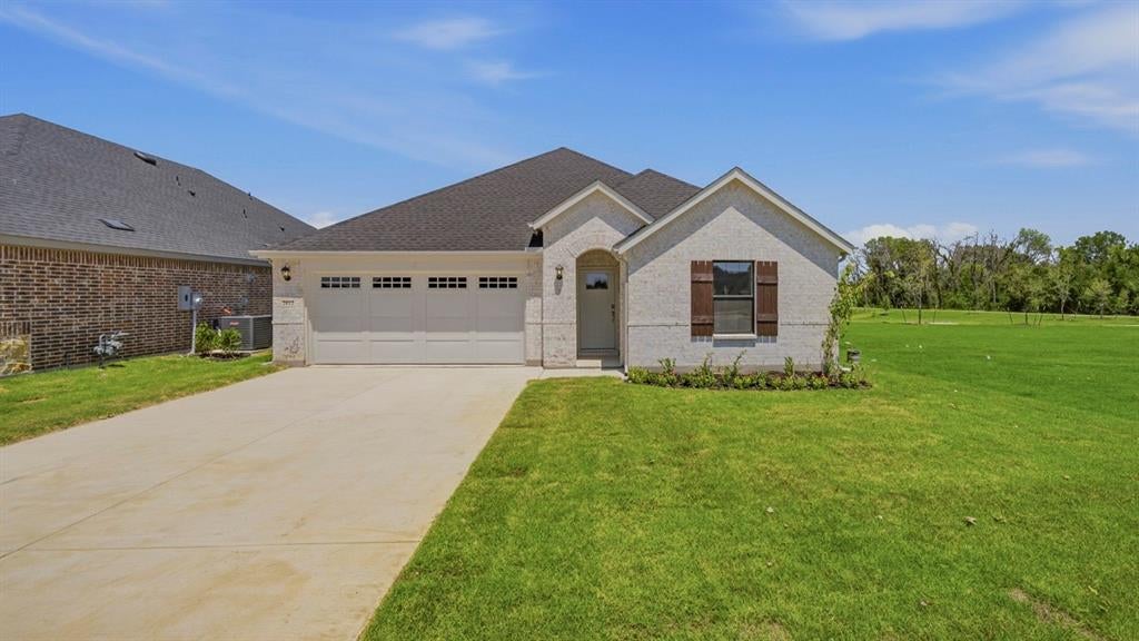 2012 Willow Drift St, Celina, TX 75009