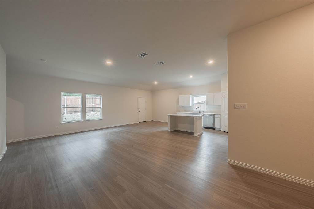 115 Kylie St, Cleburne, TX 76031 photo