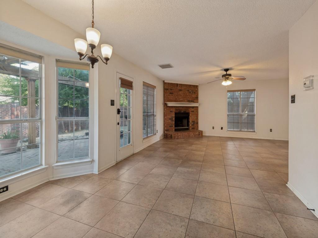 606 Berkley Dr, Grapevine, TX 76051 photo