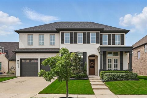 Single Family Residence in Argyle TX 405 Nora Lane.jpg