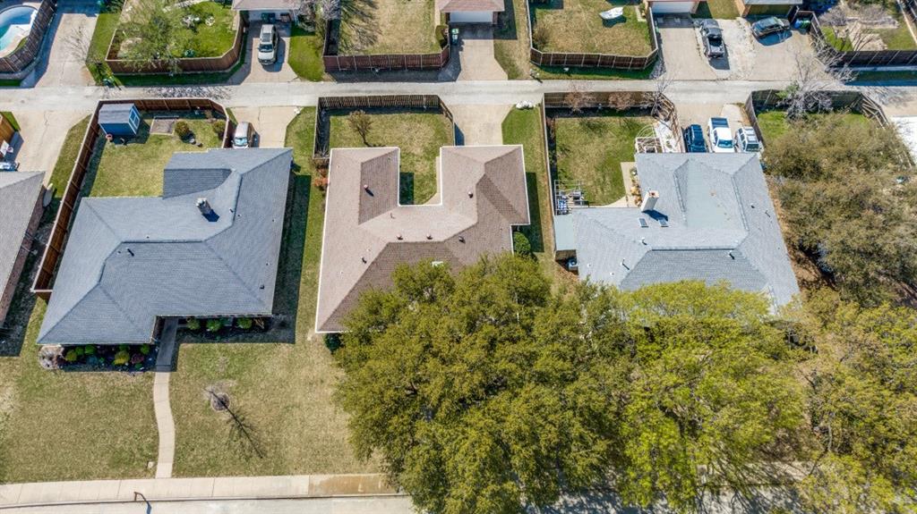 1538 Glenhill Ln, Lewisville, TX 75077 photo