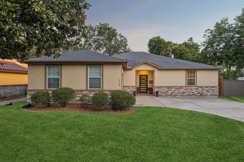 3744 Highgrove Dr, Dallas, TX 75220 photo
