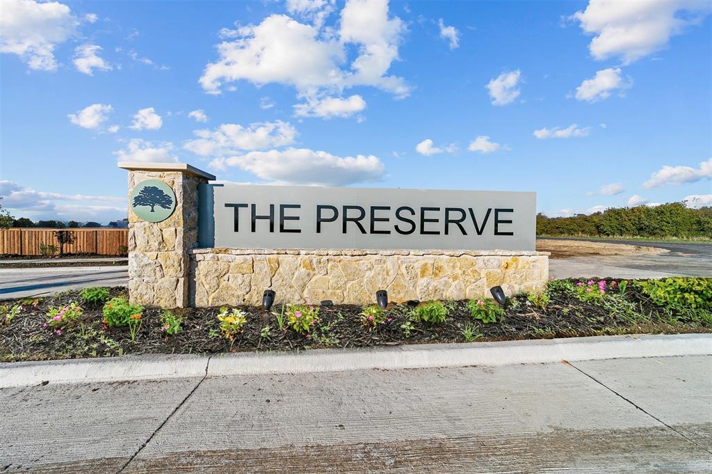 801 Landon Ct, Justin, TX 76247 photo