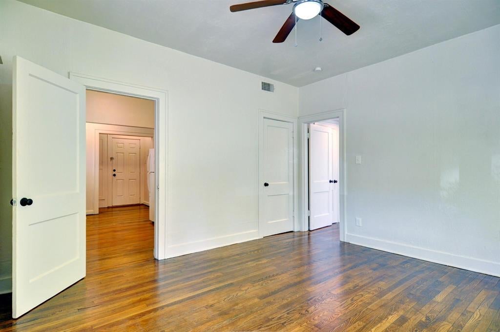 2844 Travis Ave, Fort Worth, TX 76110 photo