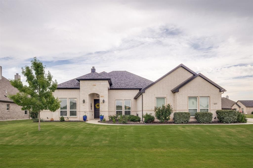 14825 Crystal Spring Dr, Justin, TX 76247