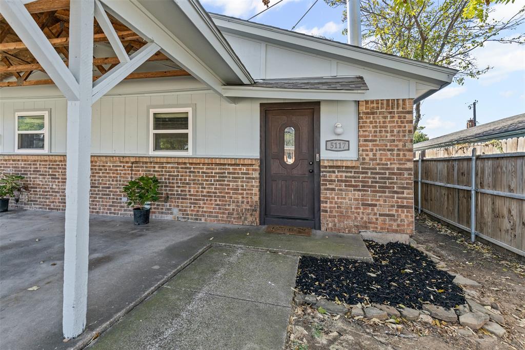 5117 Curzon Ave, Fort Worth, TX 76107 photo