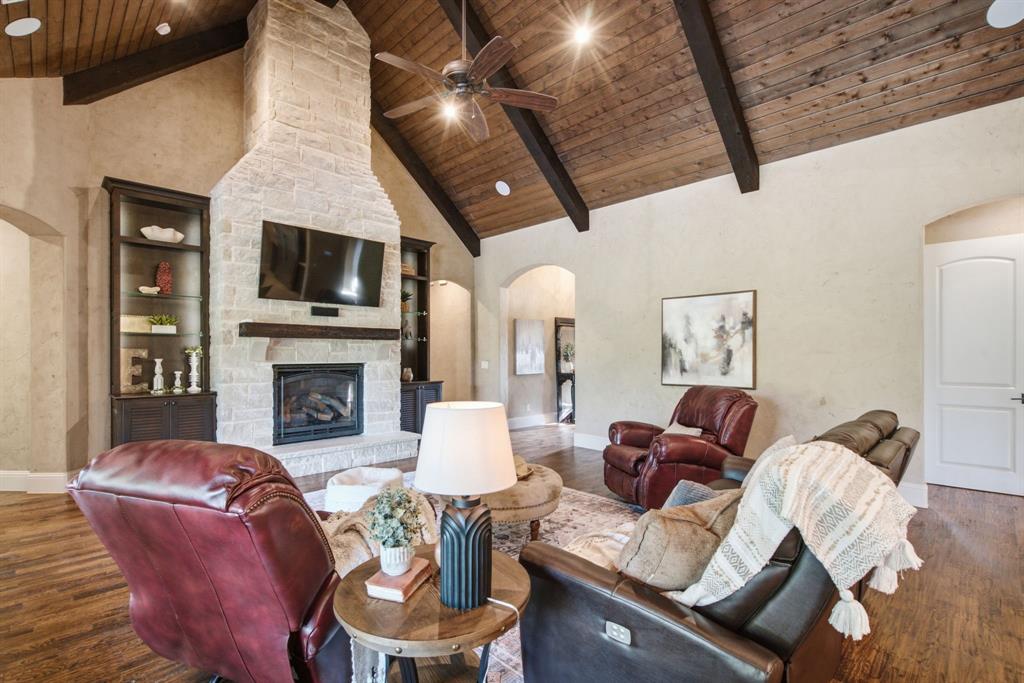 117 Signature Ct, Weatherford, TX 76087 photo