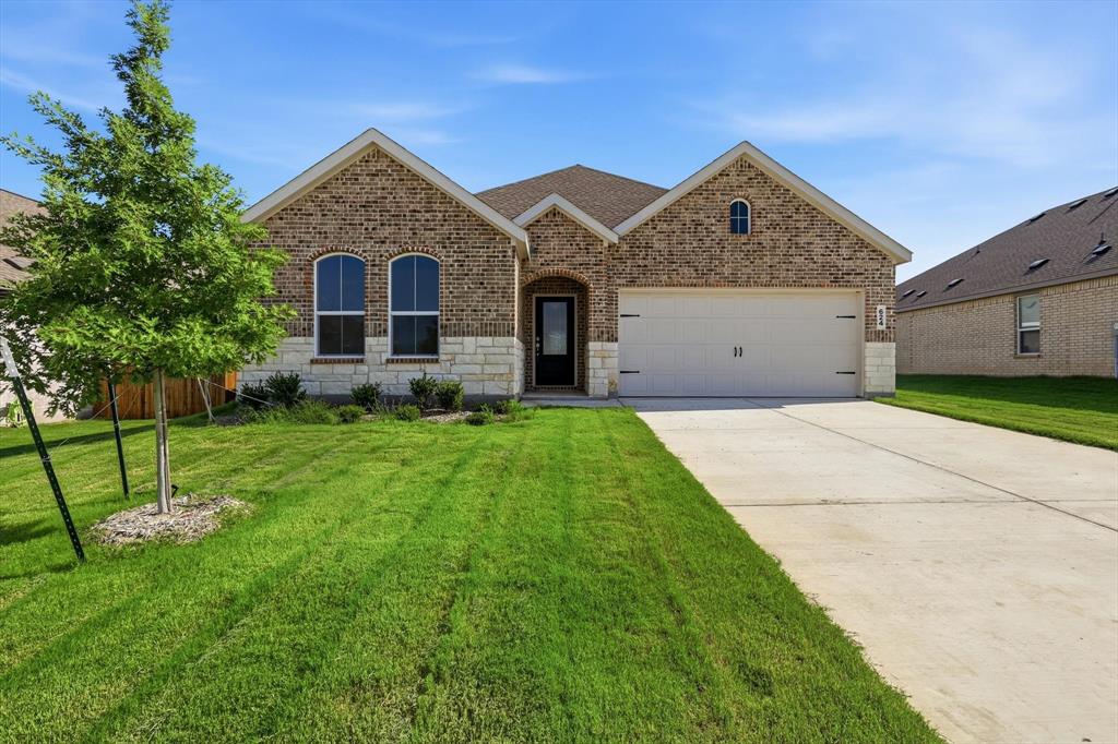 624 Mare Dr, Aubrey, TX 76227 photo