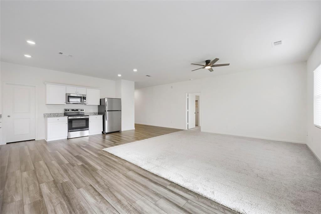4909 Mccoy Dr, Fort Worth, TX 76179 photo