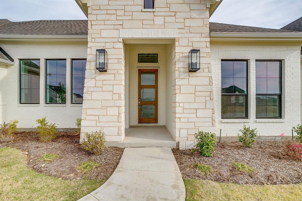 137 Aiden Dr, Waxahachie, TX 75165
