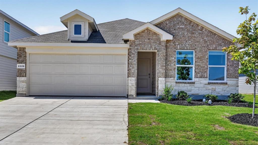 118 Mach Way, Mineral Wells, TX 76067