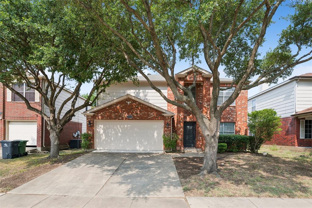 7020 Glenshire Dr, Arlington, TX 76002