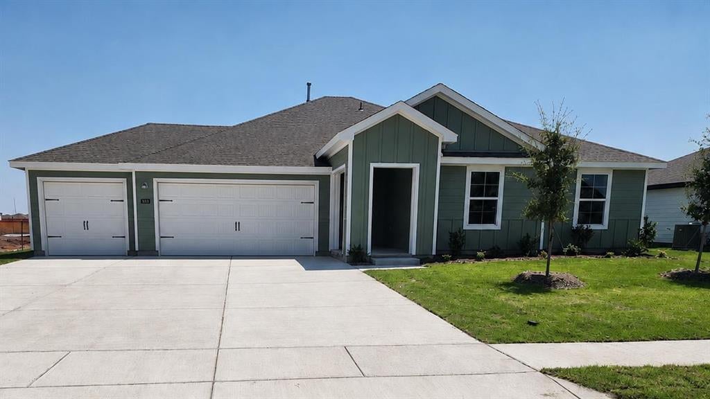 505 White Willow Dr, Josephine, TX 75173