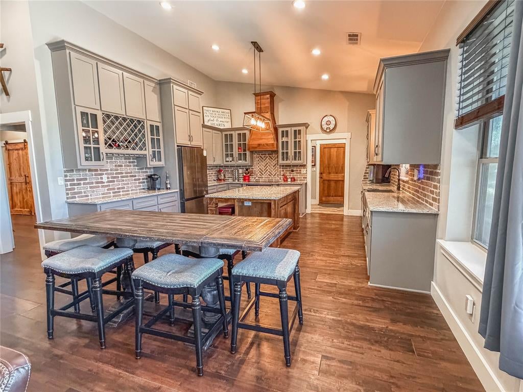 240 Cox Rd, Waxahachie, TX 75167 photo