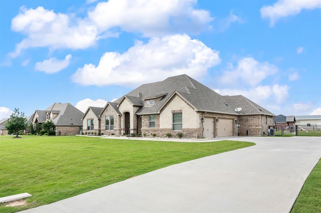 13310 Mcallen Ln, Justin, TX 76247 photo