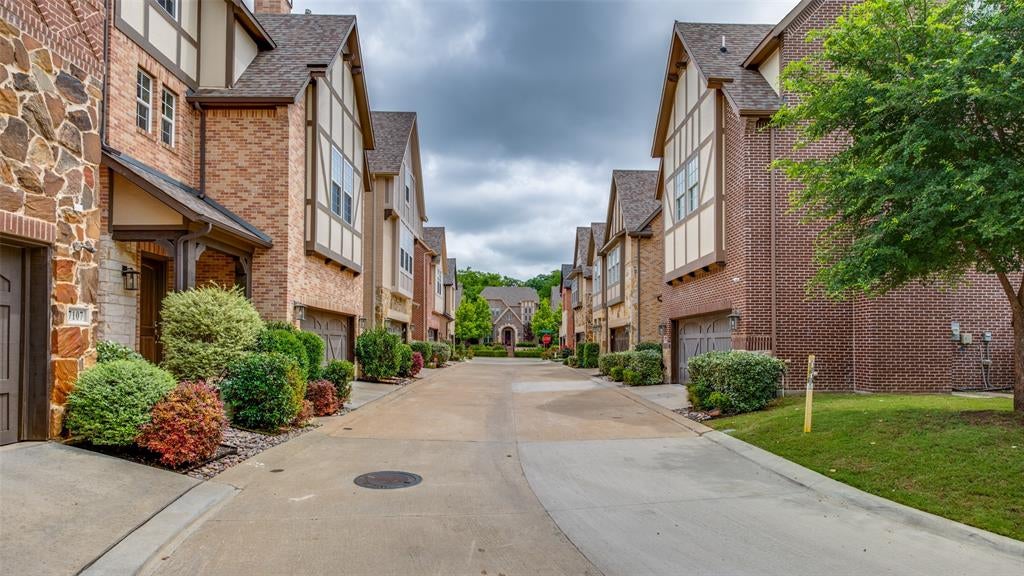 7124 Soto St, Dallas, TX 75223 photo