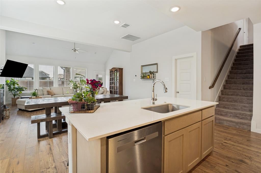 456 Leopold Trl, Waxahachie, TX 75165 photo