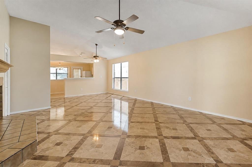 2332 Chestnut Way, Bedford, TX 76022 photo