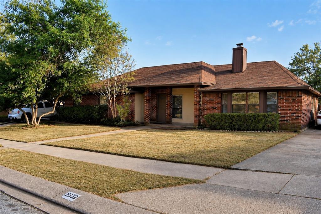2332 Chestnut Way, Bedford, TX 76022 photo