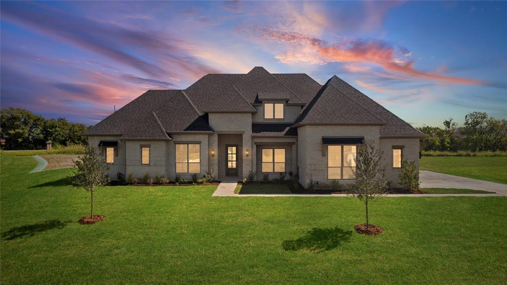 121 Aiden Dr, Waxahachie, TX 75165