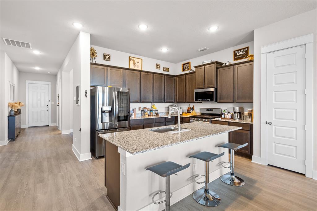 806 Stamford Ave, Arlington, TX 76002 photo