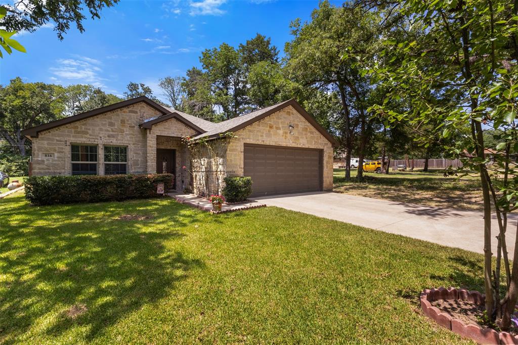 816 Elmo Dr, Seagoville, TX 75159 photo