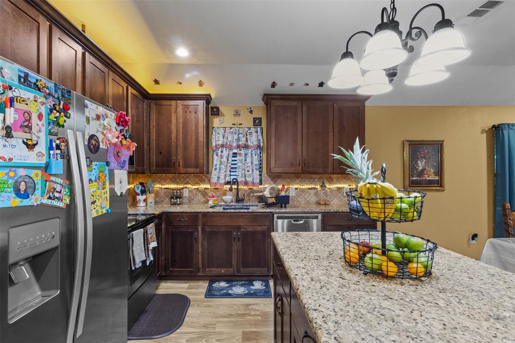 816 Elmo Dr, Seagoville, TX 75159 photo