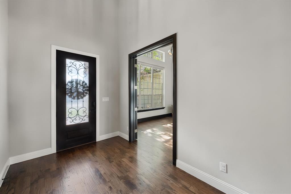 1050 Falcon Nest Dr, Kennedale, TX 76060 photo