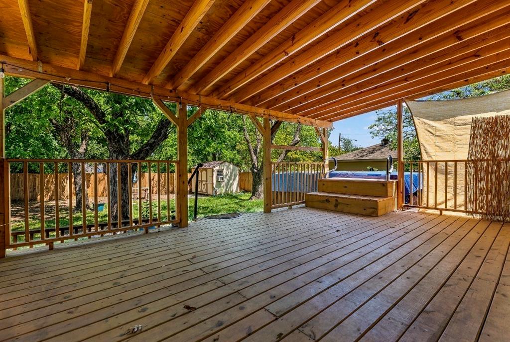 3807 Falls Dr, Dallas, TX 75211 photo
