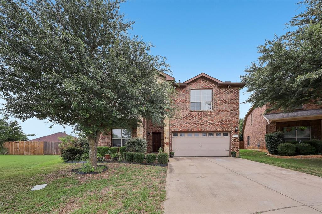 5220 Prestwick Dr, Arlington, TX 76001
