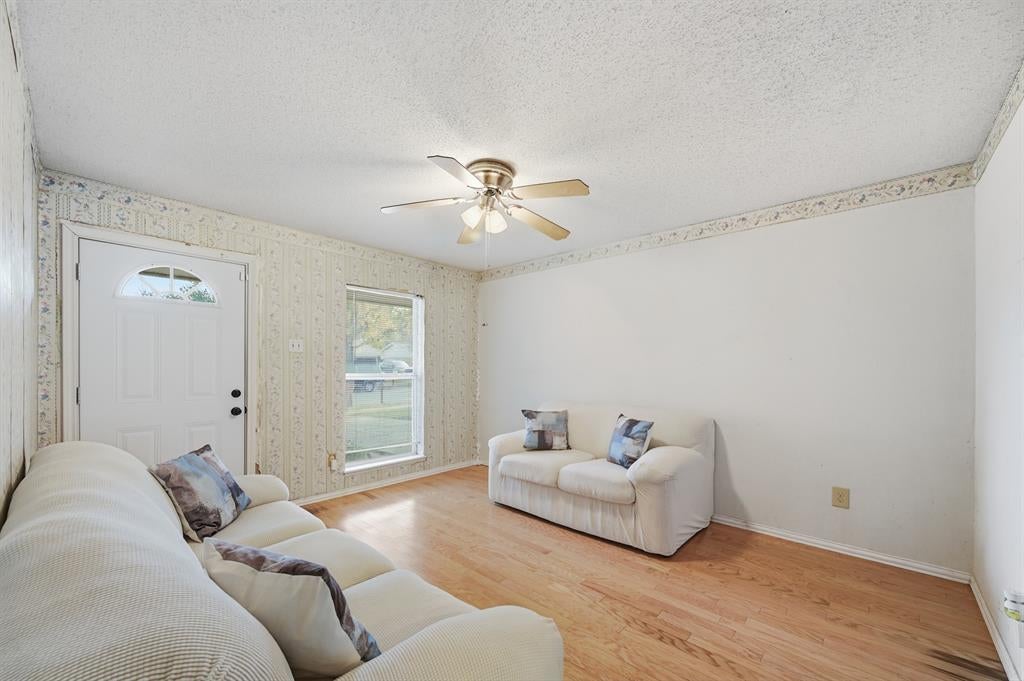 3361 P Ave, Plano, TX 75074 photo