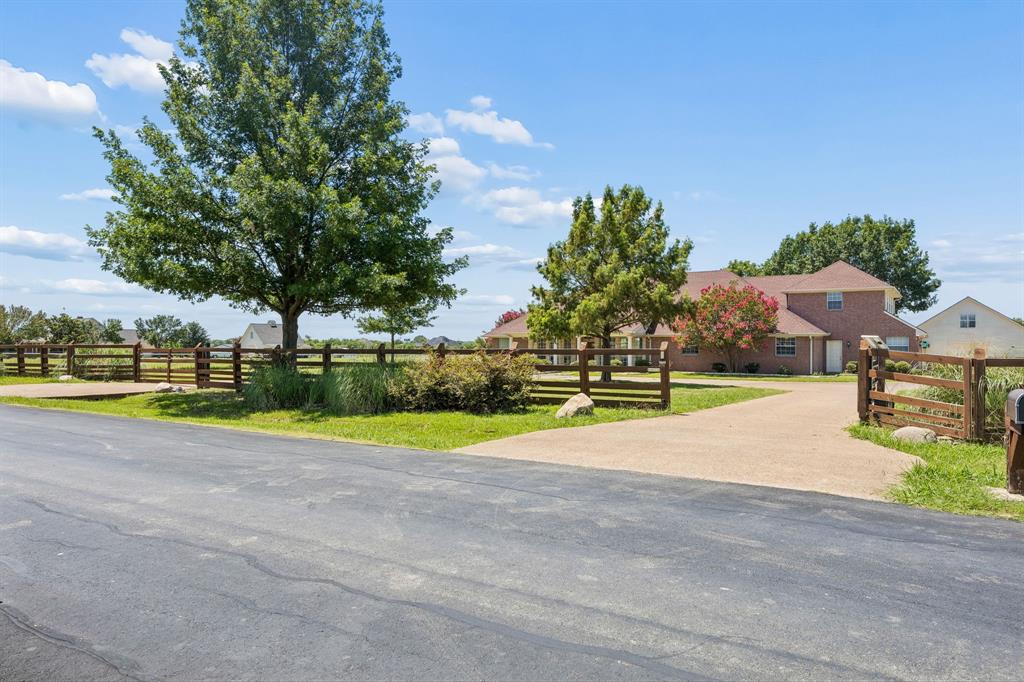 2176 English Rd, Rockwall, TX 75032 photo