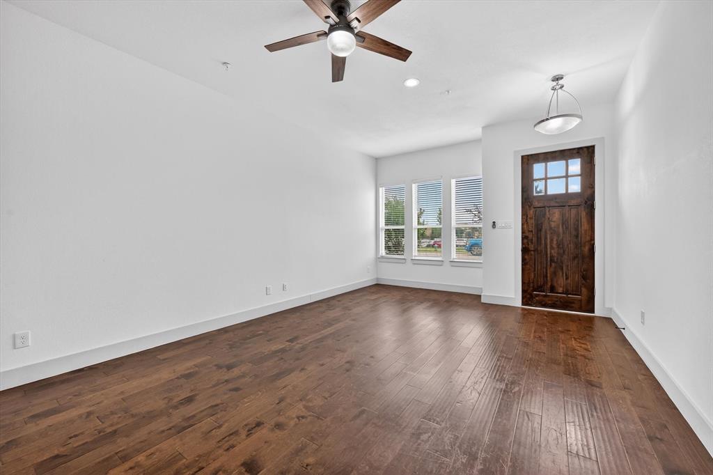 6027 Rivendell Dr, Frisco, TX 75035 photo