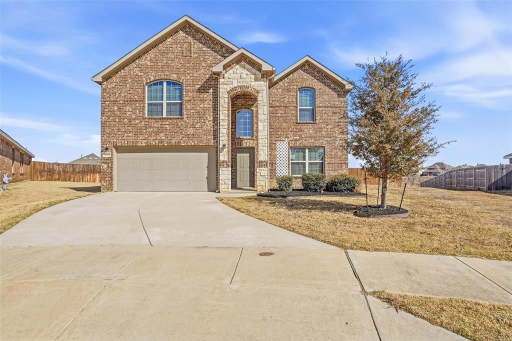 8405 Sweet Flag Ln, Fort Worth, TX 76123