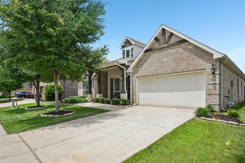 1309 Hodge St, Mckinney, TX 75071 photo