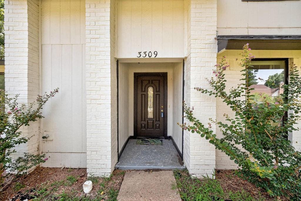 3309 Graybar Dr, Garland, TX 75040 photo