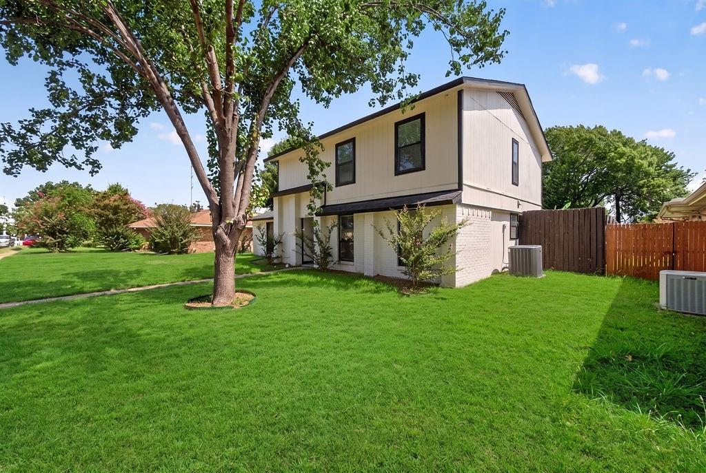 3309 Graybar Dr, Garland, TX 75040 photo