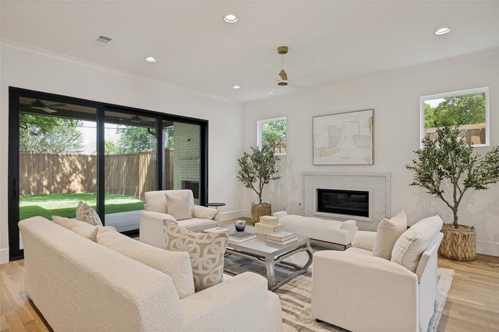4347 Delmar Ave, Dallas, TX 75206 photo