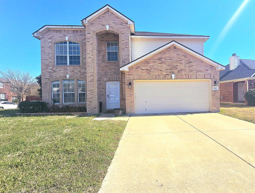7601 Tin Cup Dr, Arlington, TX 76001