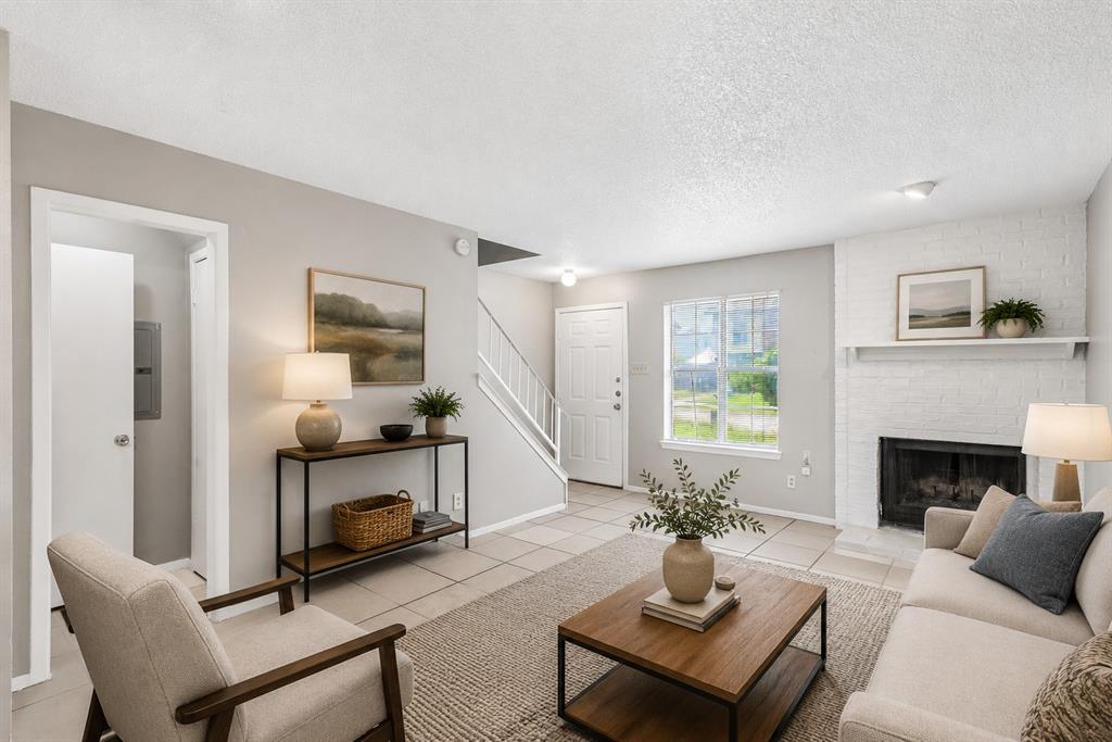 2813 AND 2821 Wimbledon Ct, Garland, TX 75041 photo
