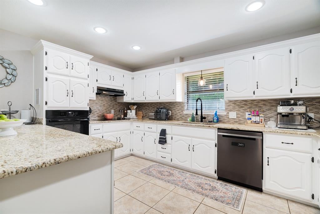 4030 Shannon Dr, Paris, TX 75462 photo