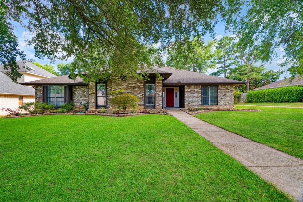 4030 Shannon Dr, Paris, TX 75462