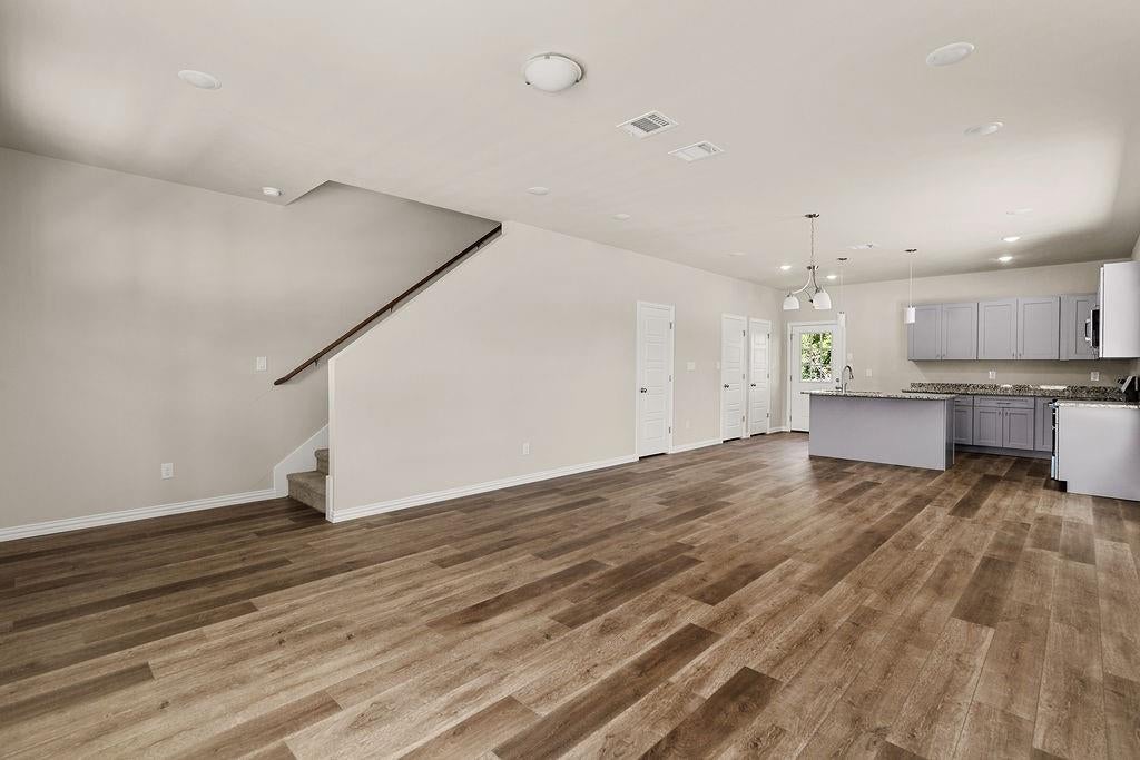 3849 Kimbo Rd, Fort Worth, TX 76104 photo