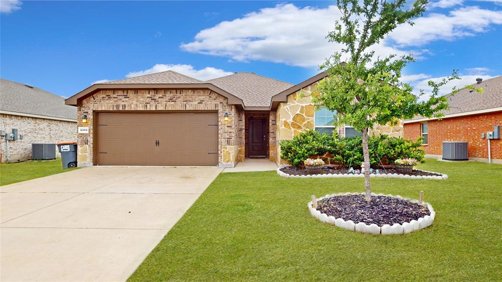 2109 Caraway Ct, Anna, TX 75409