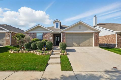 Single Family Residence in Argyle TX 1900 6th Street.jpg