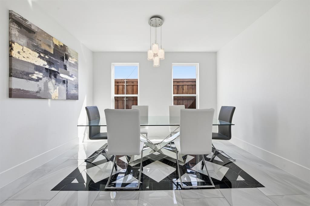 4002 Furey St, Dallas, TX 75212 photo