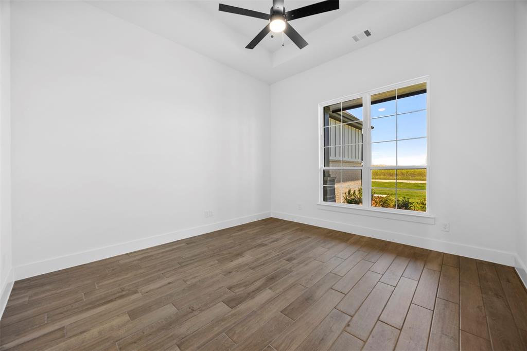 152 Aanya Ln, Waxahachie, TX 75165 photo