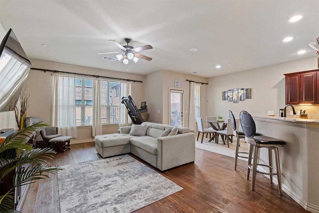 1828 Villa Dr, Allen, TX 75013 photo