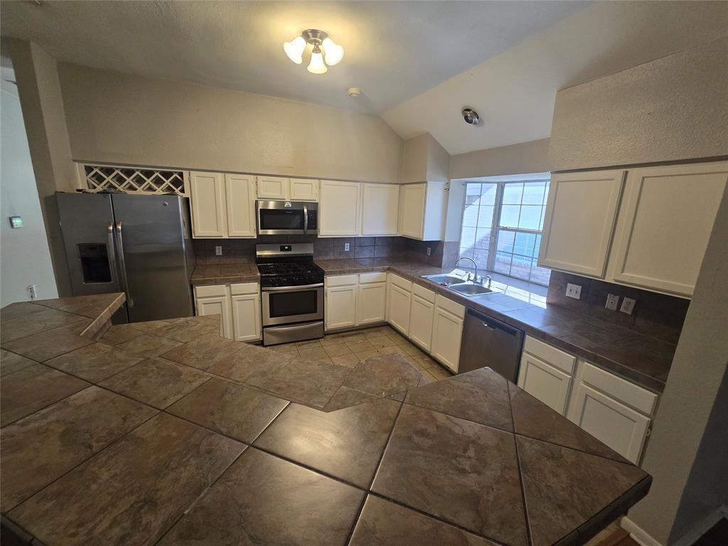 1545 Tuley St, Cedar Hill, TX 75104 photo